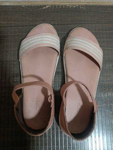 Stylish Pink Flat Sandals for Women