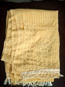 Elegant Yellow Saree with Embellishments