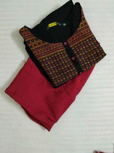 Stylish Black Kurta with Red Bottoms