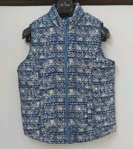 Unisex Stylish Blue & White Patterned Vest