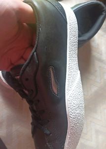 Puma Black Leather Sneakers