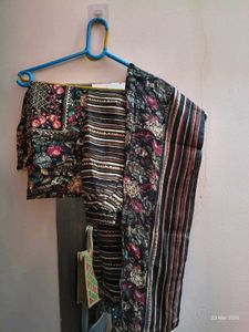 Beautiful Floral print Kurta set