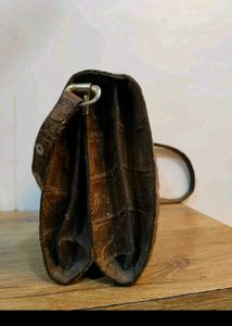 Vintage Crocodile Leather Crossbody Bag✨