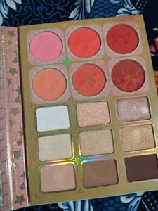 GOODCO Gingerbread House Eyeshadow Palette