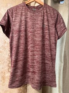 🛍️🛍️🛍️Maroon Patterned Workout T-Shirt,Bust-36