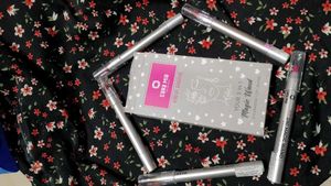 3-in-1 Makeup Sticks - Eyeshadow, Lip &amp; Blush