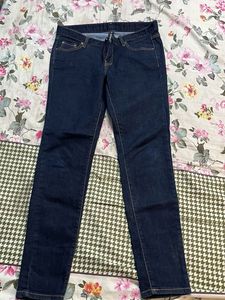 Classic Dark Wash Skinny Jeans