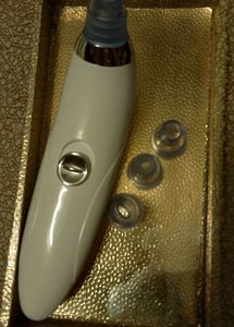 Derma Suction Pore Cleanser
