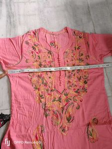 Women Chikankari Kurti