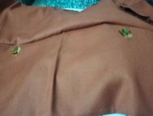 Embroidered showal