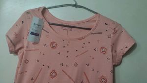 Women Casual Night Suit.  Like New. Good Condition