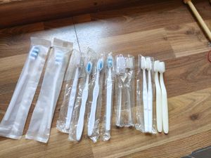 1 Dozen - TOOTHBRUSH 🪥