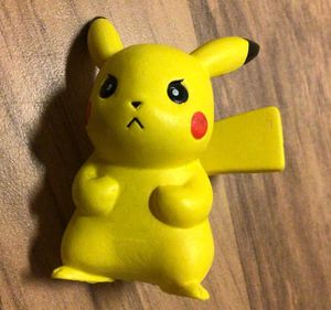 Pokemon Official TOMY Pikachu Figure