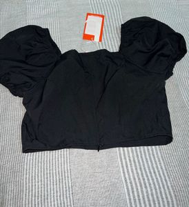 Stylish Black Puff Sleeve Top