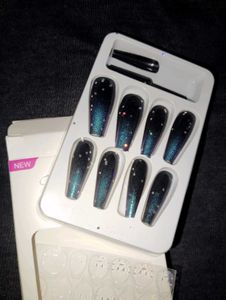 Green Sparkling Ombre Coffin Press-On Nails