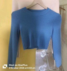 Zara Blue Cropped Sweater Top