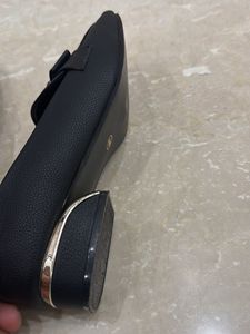 Klee Black Loafers