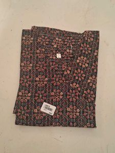 Kurtti Top