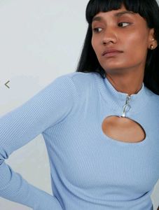 Ribbed Cut-out Mock Neck Top