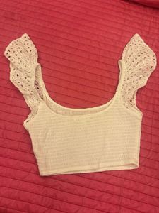 Chic Eyelet White Crop top NEVER WORN