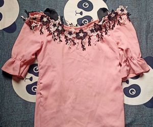 Pink Floral Off-Shoulder Top🎀