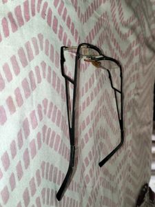 Specs Set Of 2