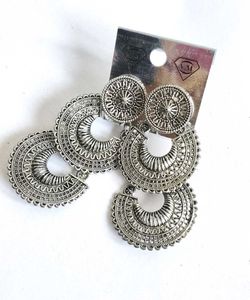 Silver Tone Fashion Earrings 😍
