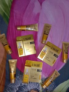 Lakme Vit C brilliance Serum