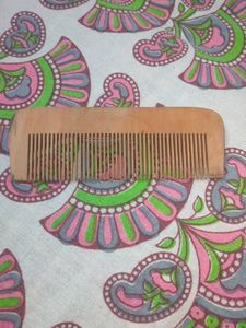 WOODEN COMB