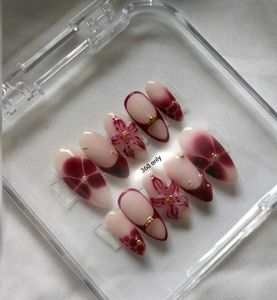 Floral Press-On Nail Set