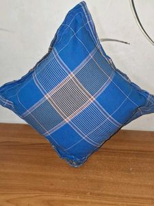 Blue Plaid cushion  takiya 💙