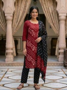Stylish Bandhani Print Kurta Set