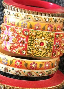 Indian Bangles Set..With Free Set Of Kangan