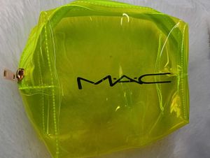 MAC jelly Pouch 💕♥️
