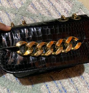 Black Chain Detail Crossbody Bag