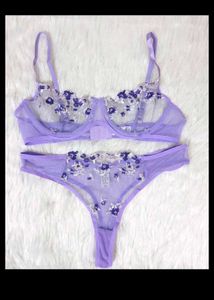 XL Floral Lace Embroidery Lingerie Set