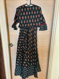 Paisley Printed Kurta With Ethnic Jacket