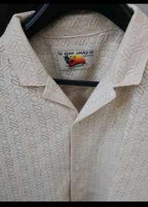 Men's Textured Short-Sleeve Resort Shirt