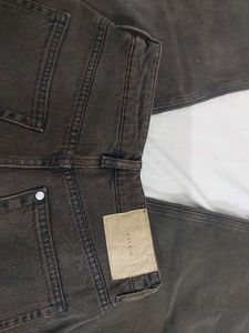 Wide-Leg Brown BaggyJeans