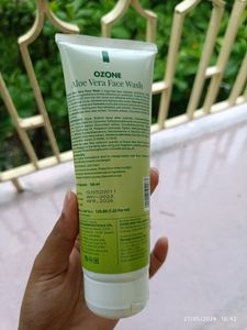 Ozone Ayurvedic Neem And Aloevera Face Wash