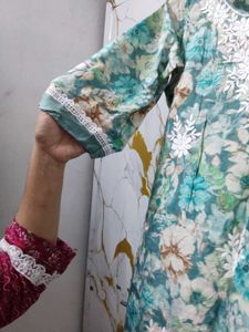 Floral Print Kurta with White Lace Trim
