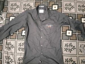 solid streetwear shirt for man