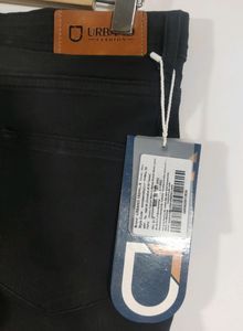 Black Skinny Fit Jeans (Women)