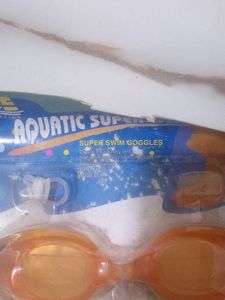Super Swim Googles New Unused