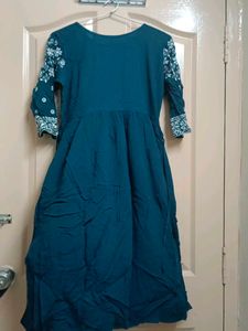 blue embroidery kurta