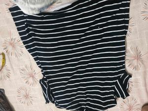 Striped attach shrug top in xl size