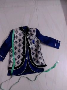 Stylish Men's Ethnic Kurta Set