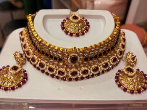 Exquisite Kundan & Pearl Necklace Set