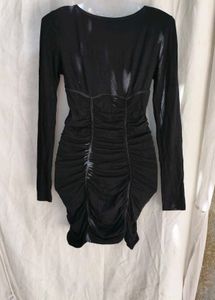 I. Black Ruched Long Sleeve Dress