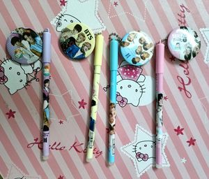 BTS BADGE DESIGN 4 PENS
